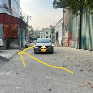 Bán 100m2 Xóm Trong , Uy Nỗ nhỉnh 12 tỷ
